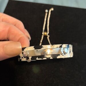 Black & White Bracelet with Silver Plate